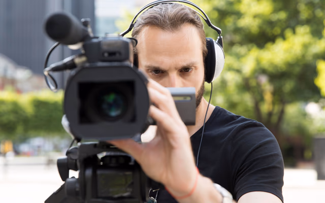 Filmes Ingatlanok projekt weboldal