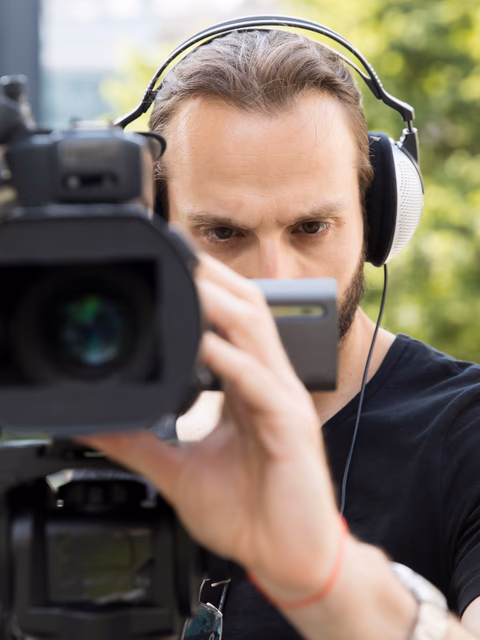 Filmes Ingatlanok projekt weboldal