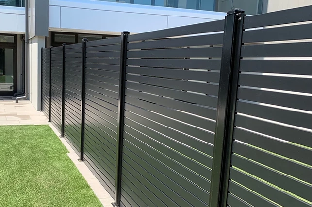 Kerítés Market webshop egyedi konfigurátorral